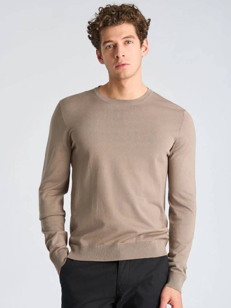 Soft Viscose Blend O-Neck Knit