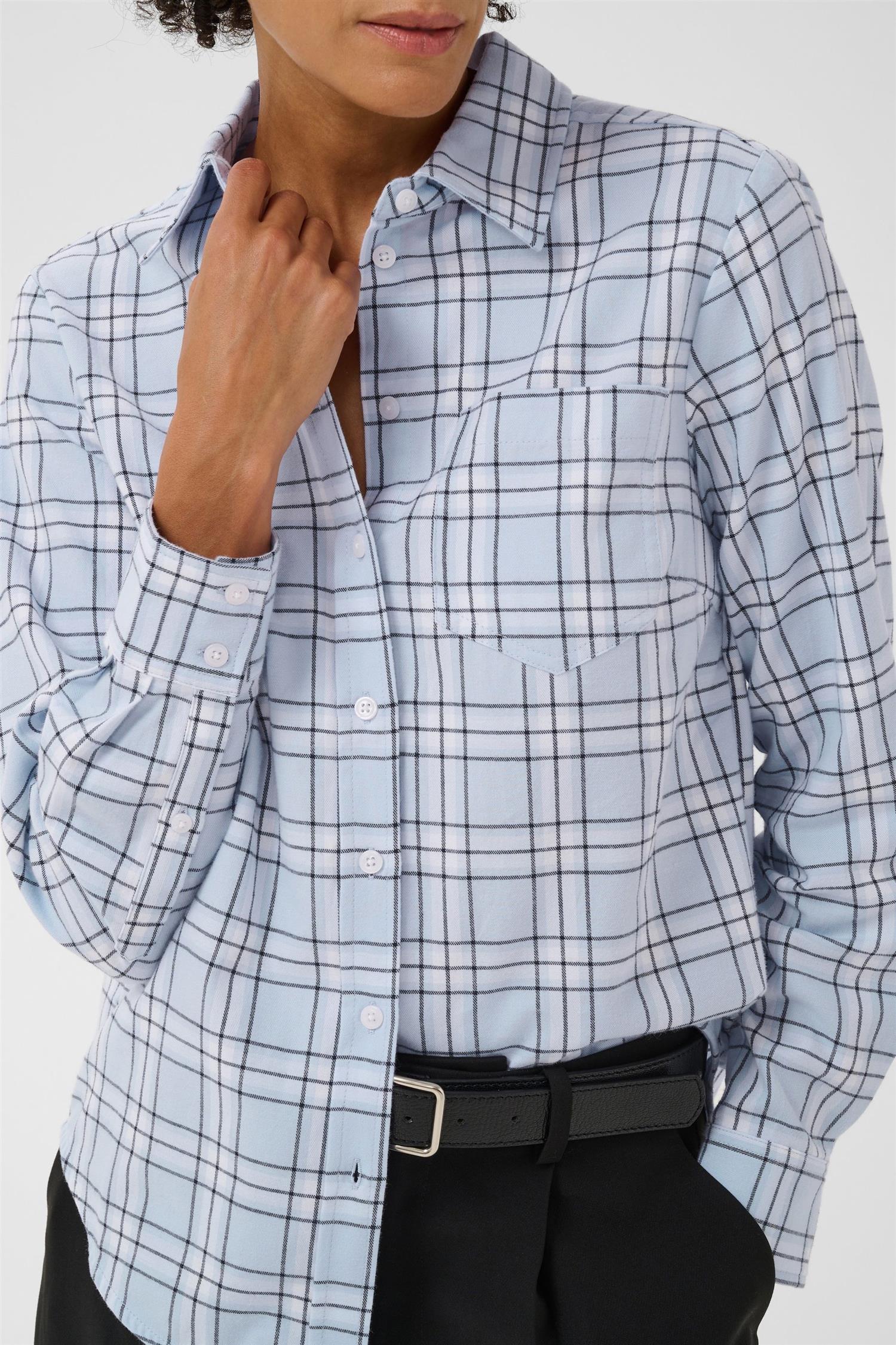 Yanapw Shirt