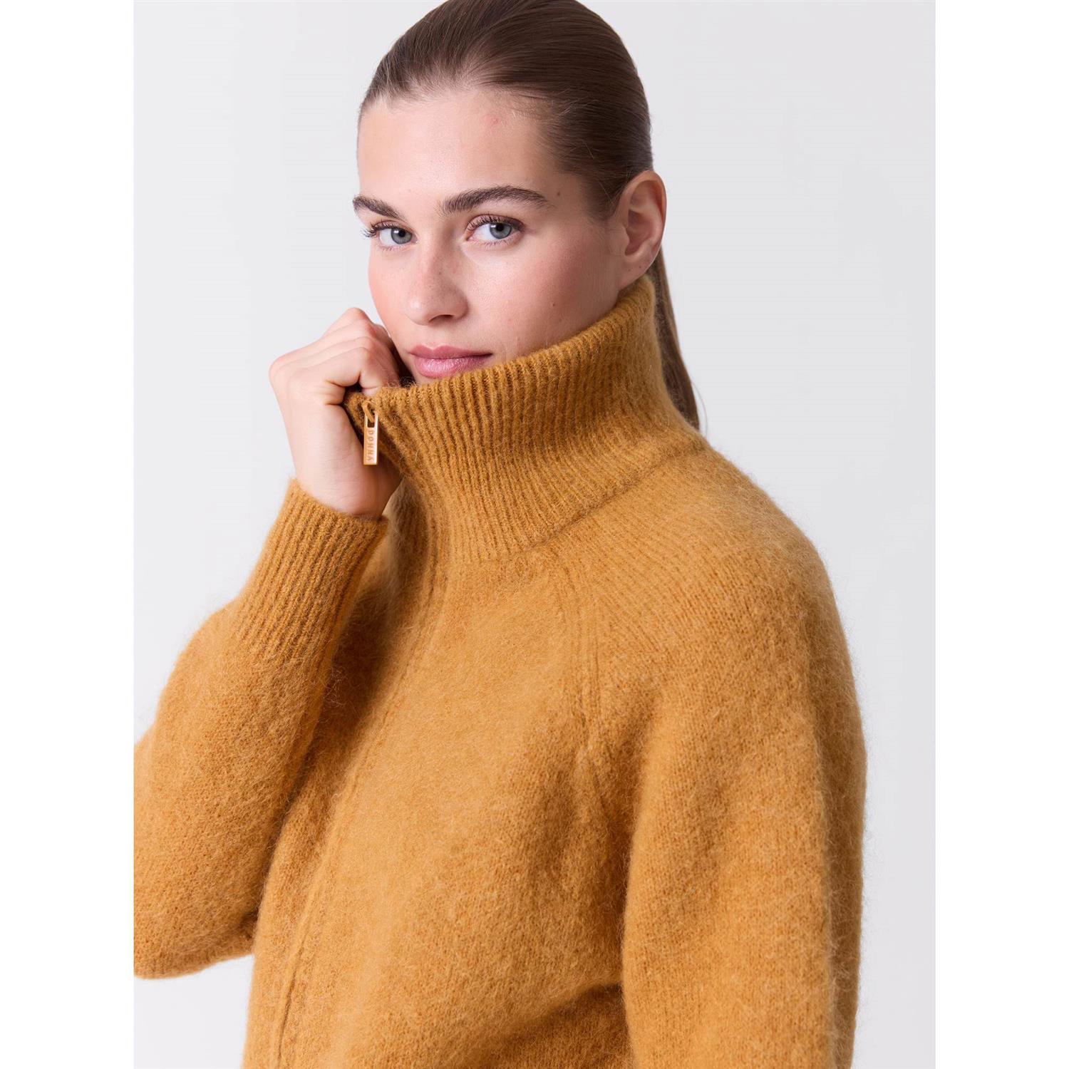 Carmela Cardigan