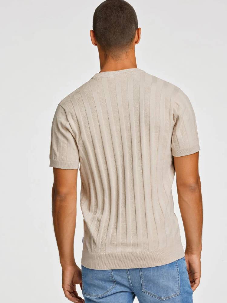 Knitted crew neck t-shirt