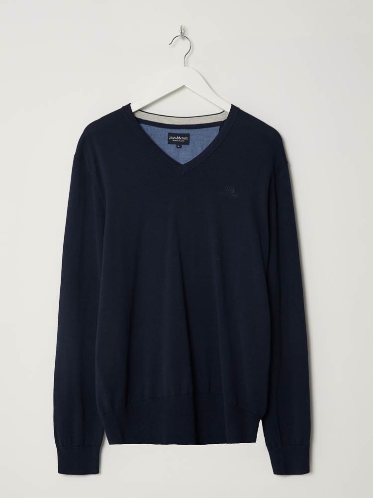 Gerard V-Neck