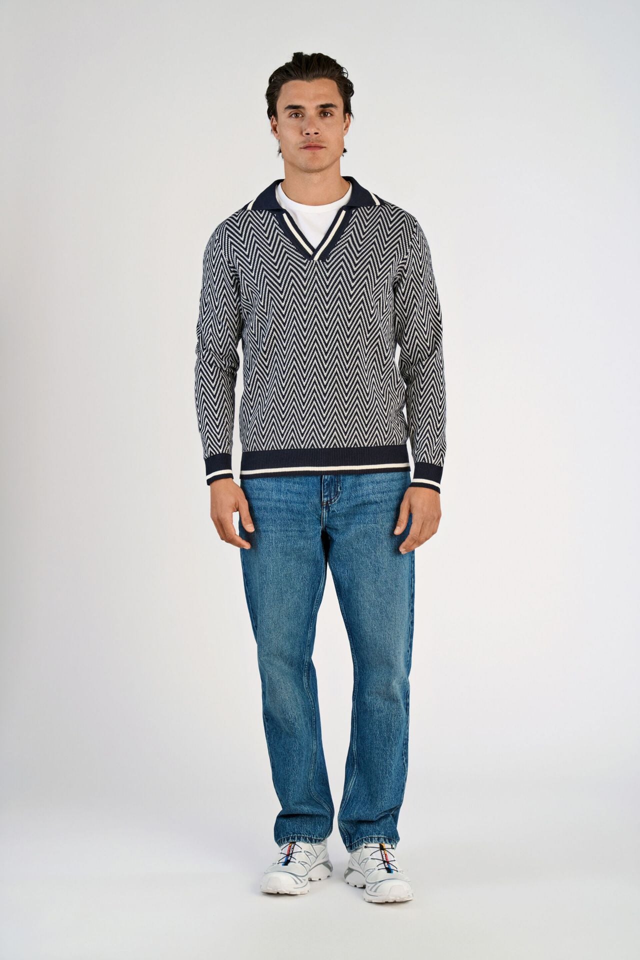 V-neck L/S polo