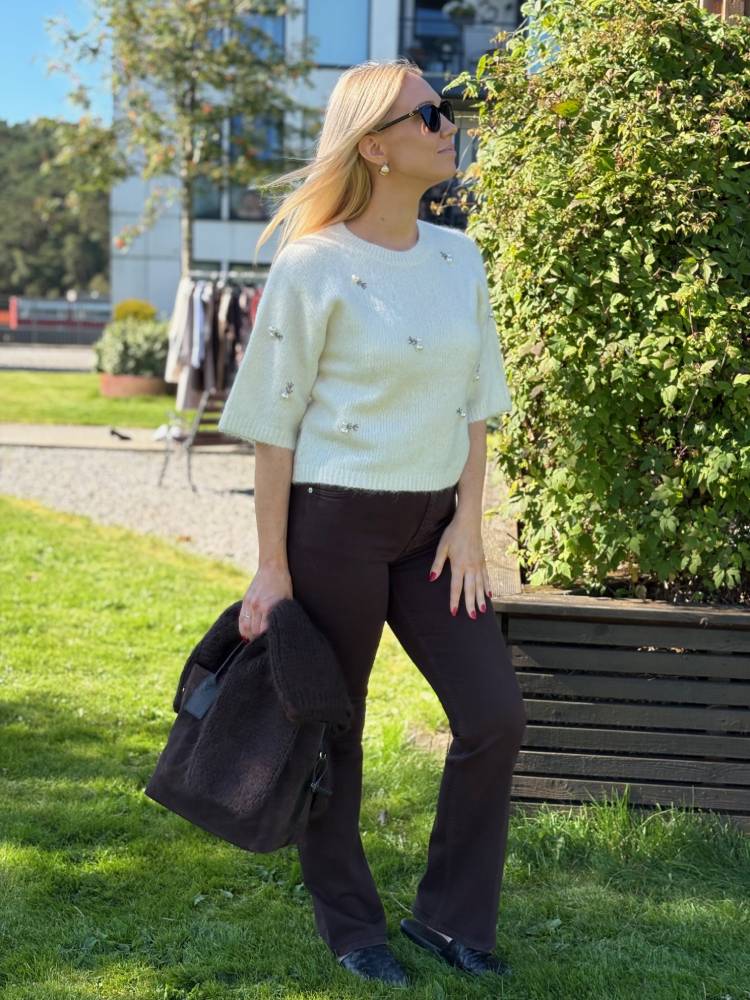 6873RDF Dora knit
