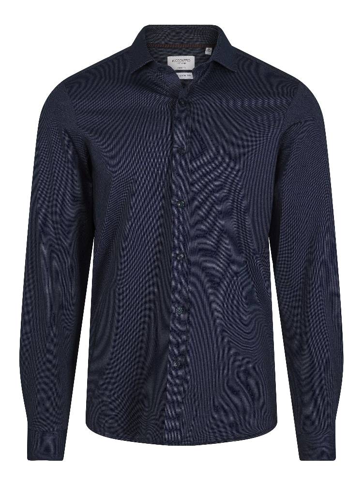 Leo Tailor fit