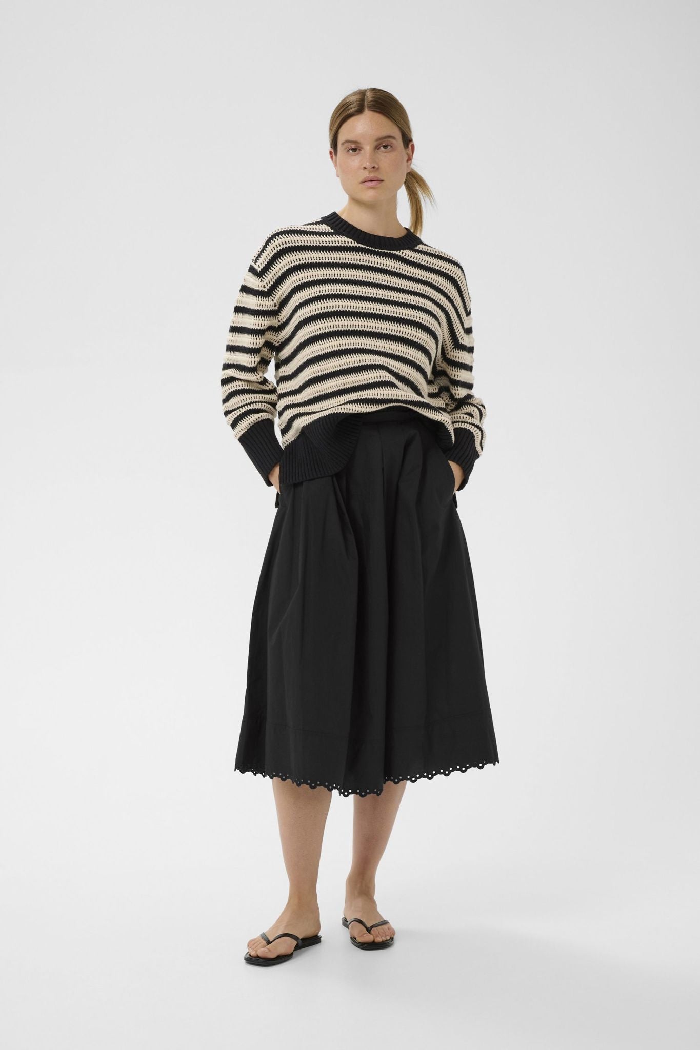 Liaiw Skirt