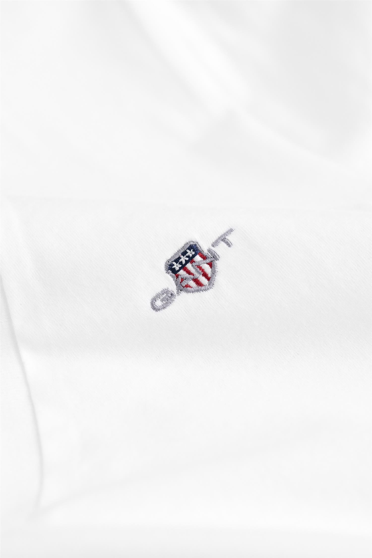 REG SHIELD SS V-NECK T-SHIRT