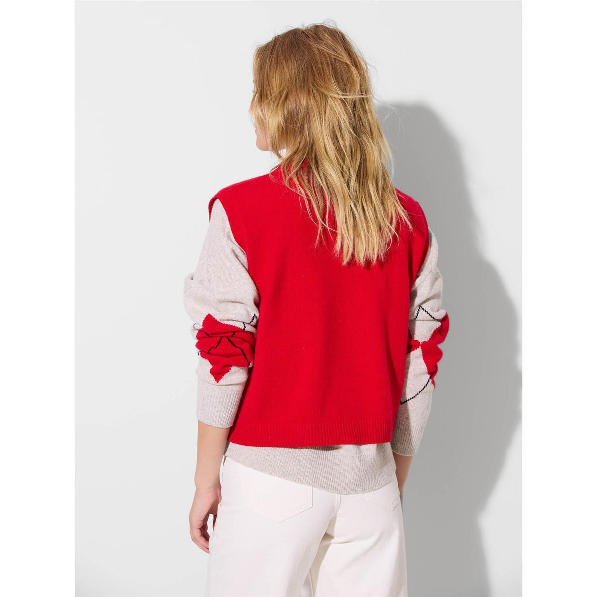 Ariane Vest