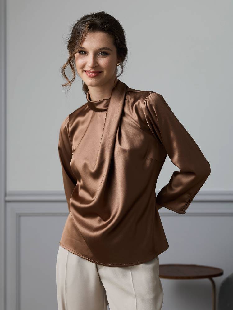 Noel Top