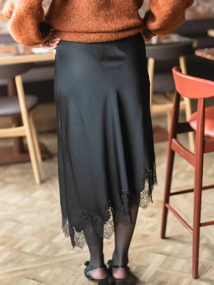 RAUSTrine Skirt