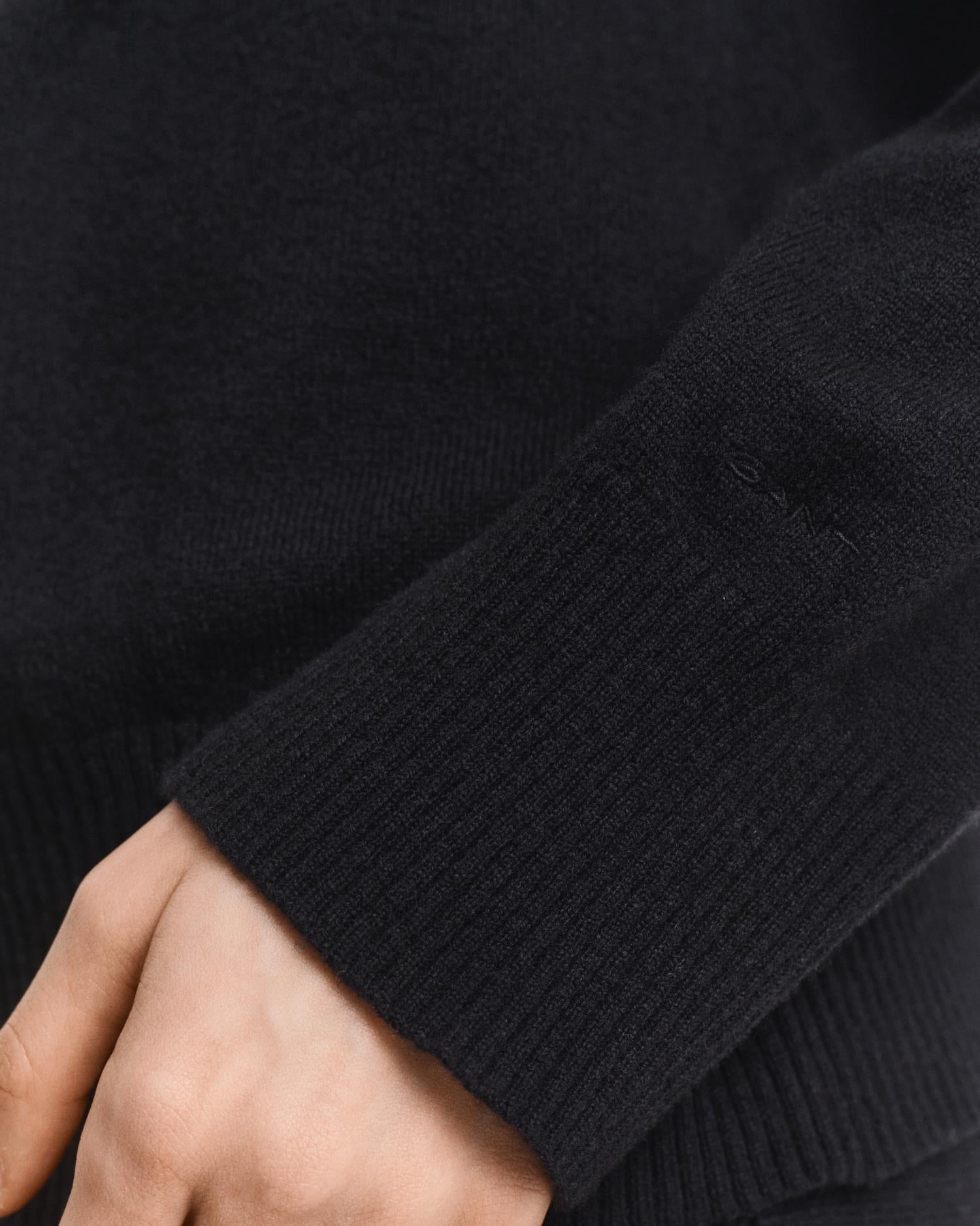 SUPERFINE LAMBSWOOL MOCK NECK