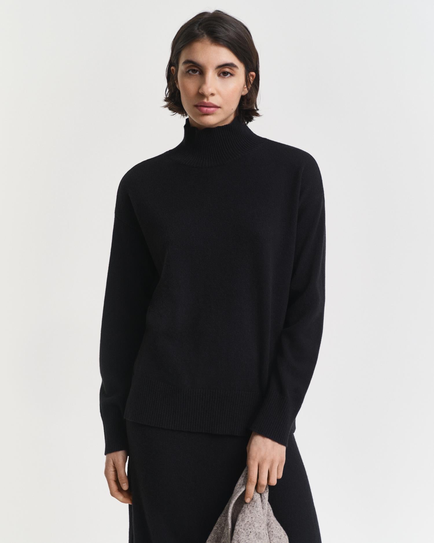 SUPERFINE LAMBSWOOL MOCK NECK