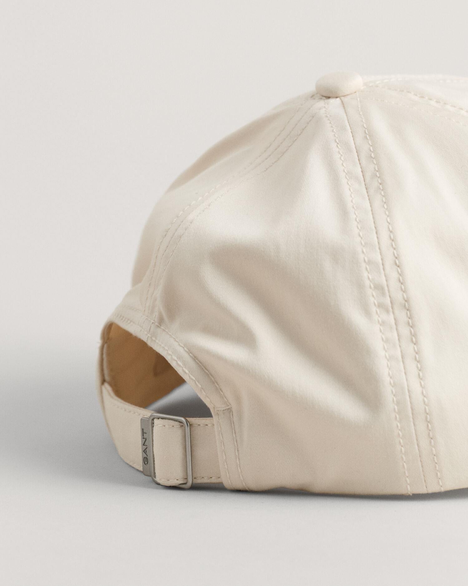 G BADGE SATIN CAP