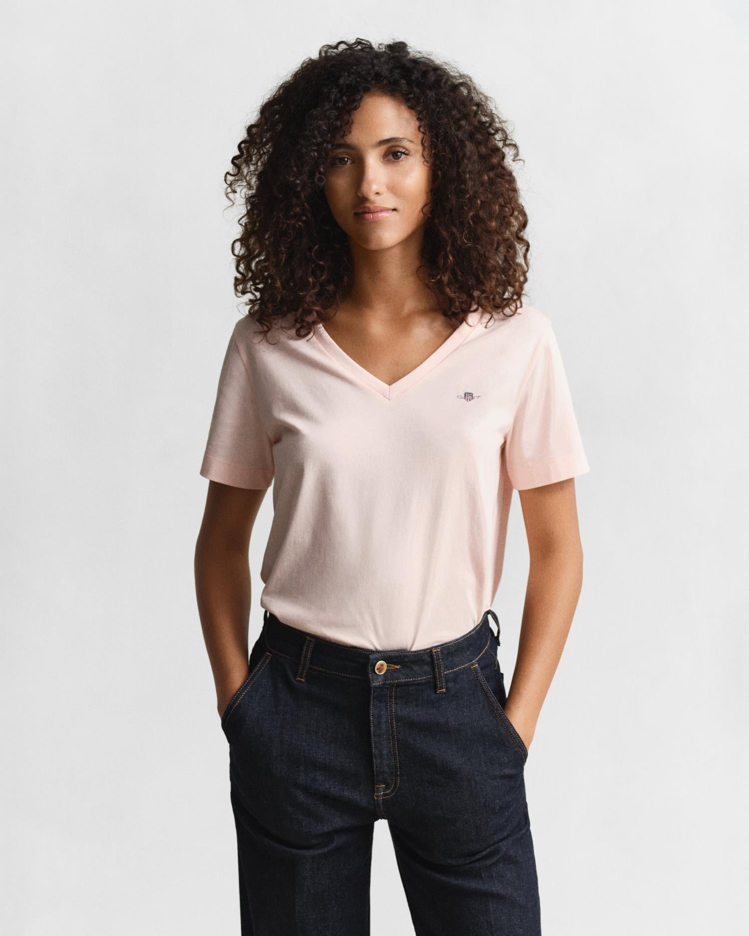 Reg Shield Ss V-Neck T-Shirt