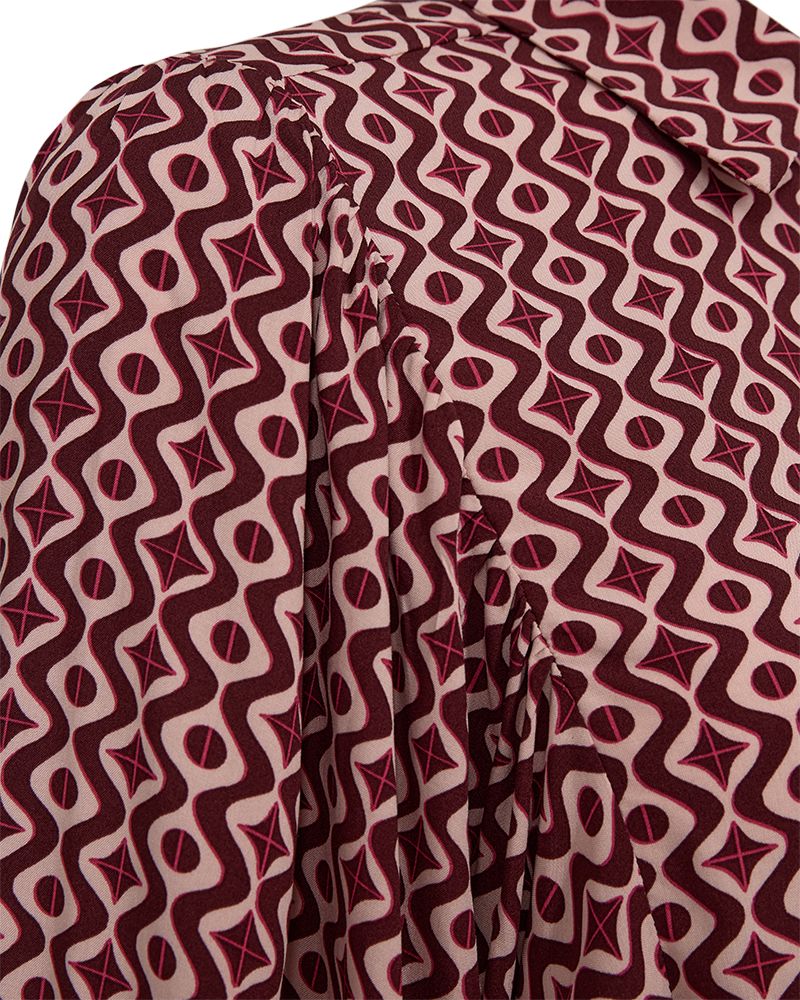 Fqadney-Shirt