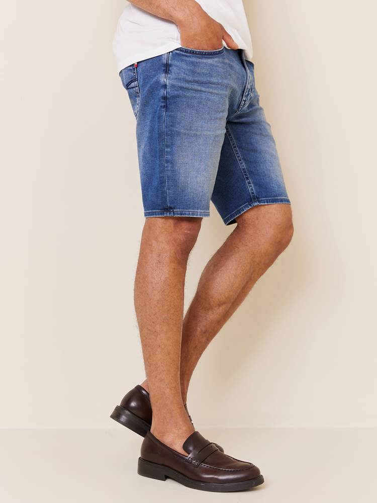 Pierre knit shorts