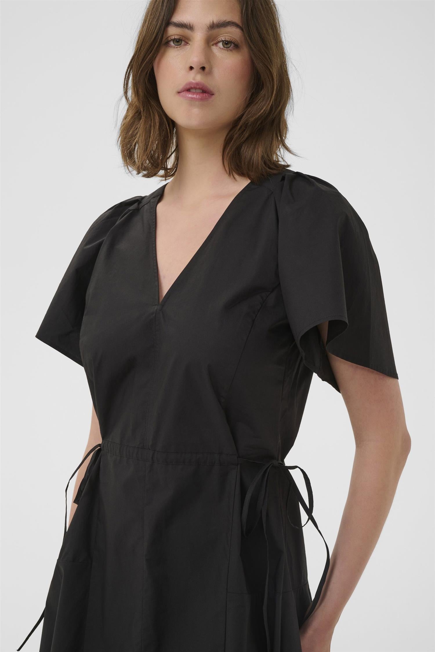 Raveniw Dress