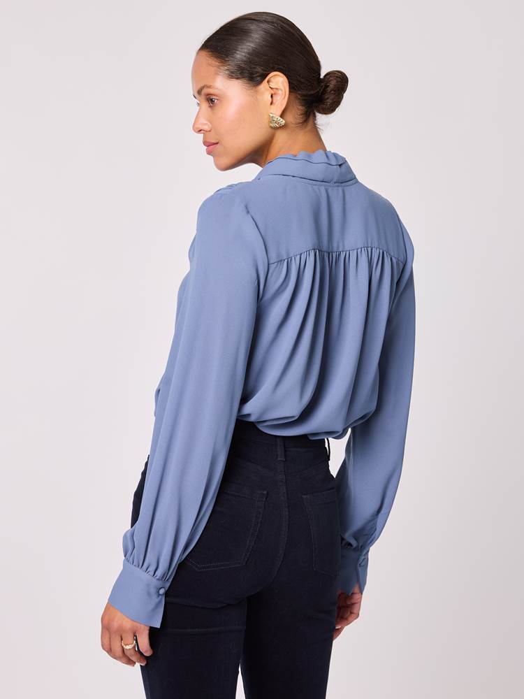 Kelly Bluse