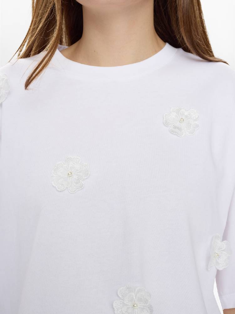 NUFLEURA TEE