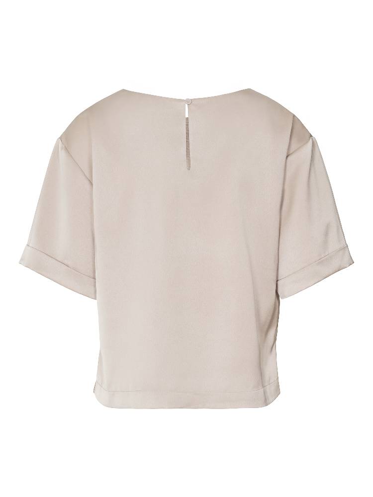 Amari Top