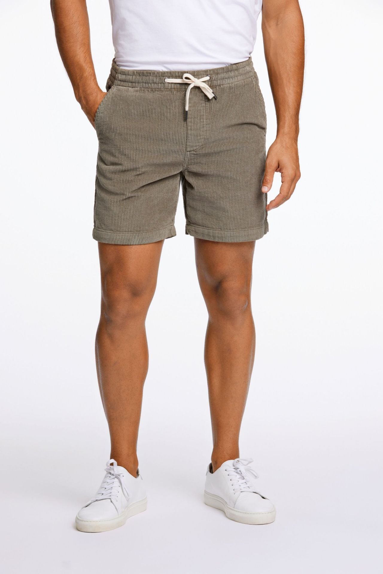 Corduroy shorts
