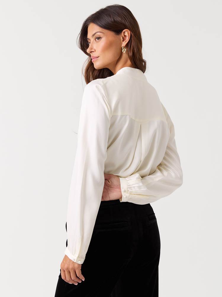 Erica Bluse
