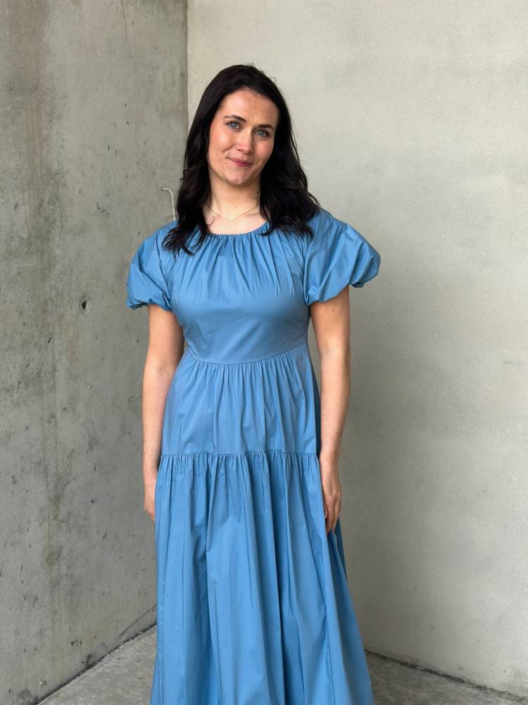 DRESS