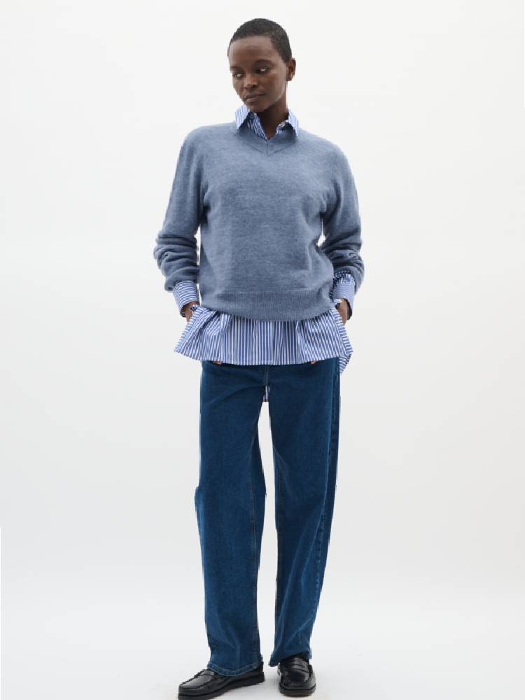 Guniiw V-Neck