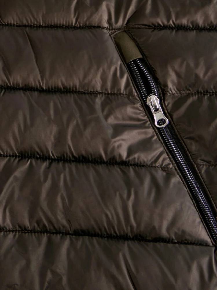 Light Weight Hooded Puffer Jacket
