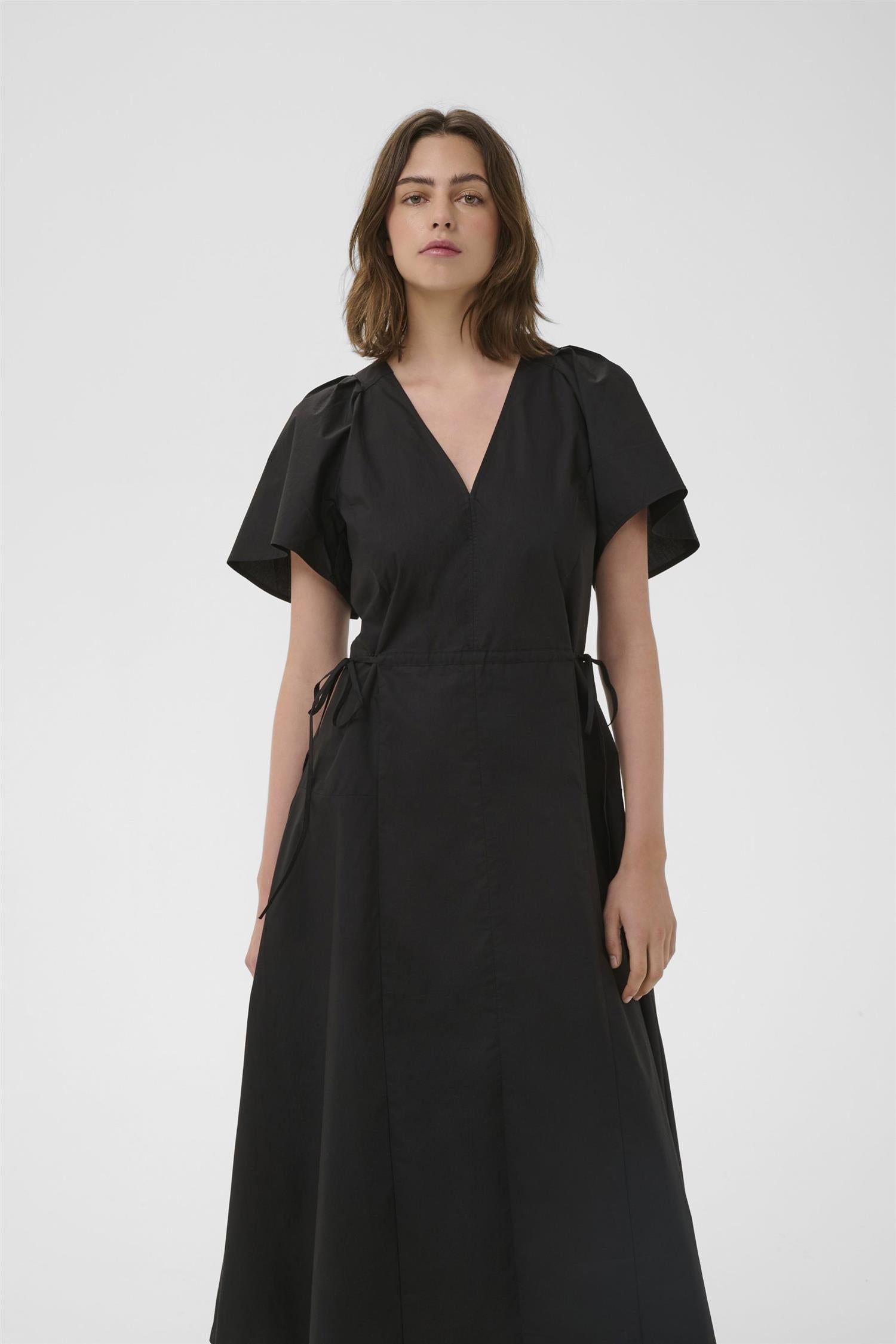 Raveniw Dress