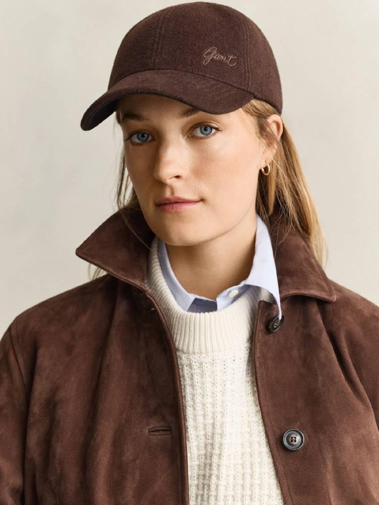 LUSTROUS MELTON CAP