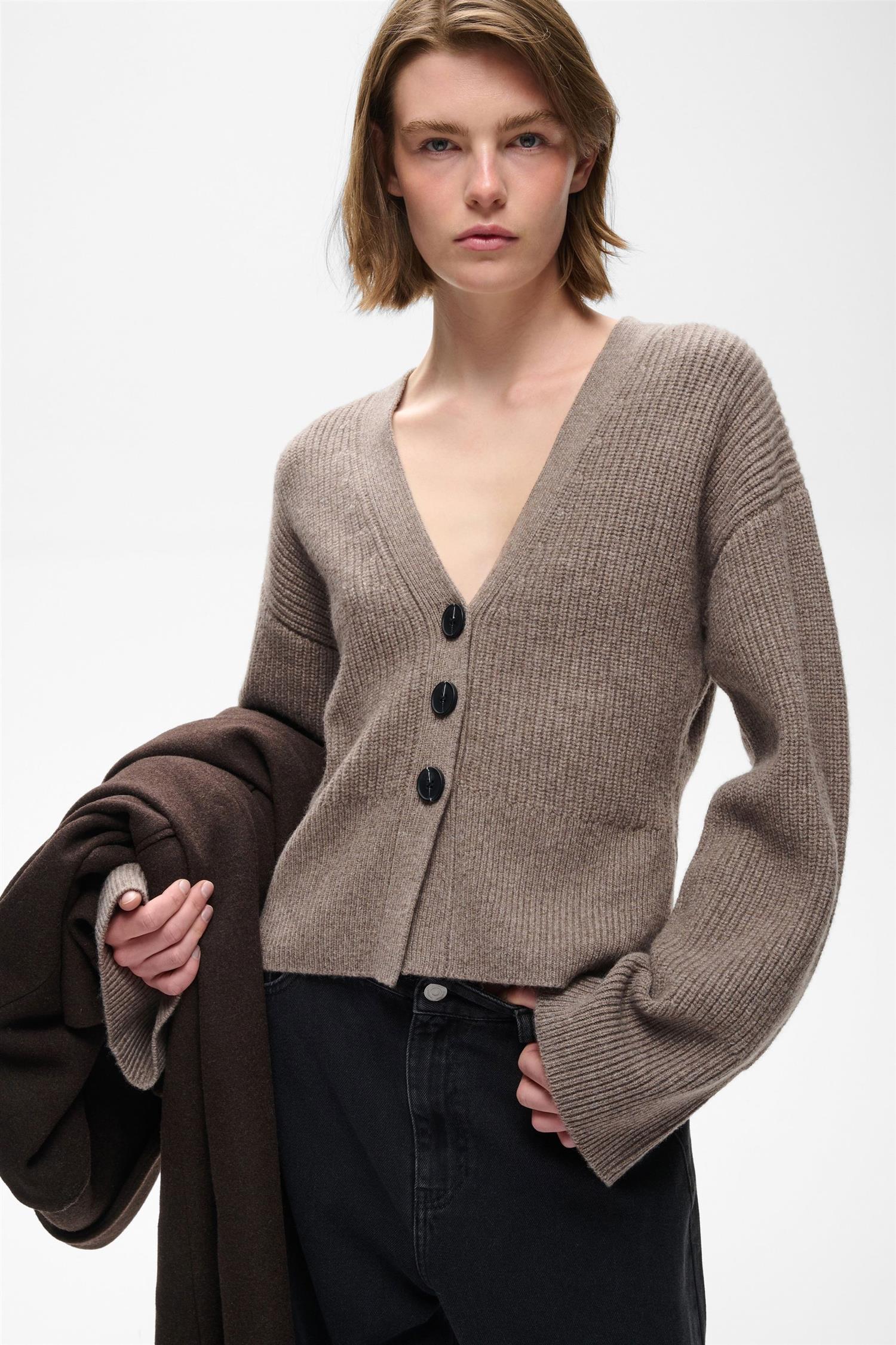 Noomiiw Kaxy Cardigan