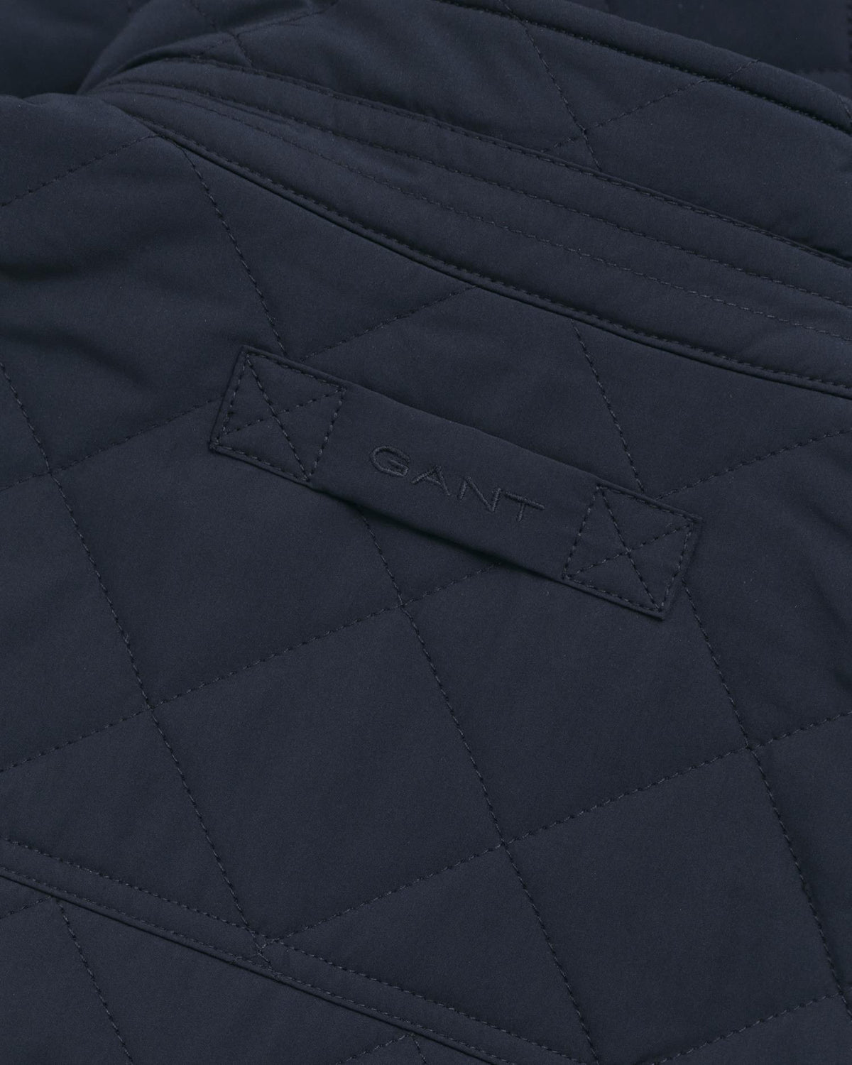 QUILTED WINDCHEATER VEST