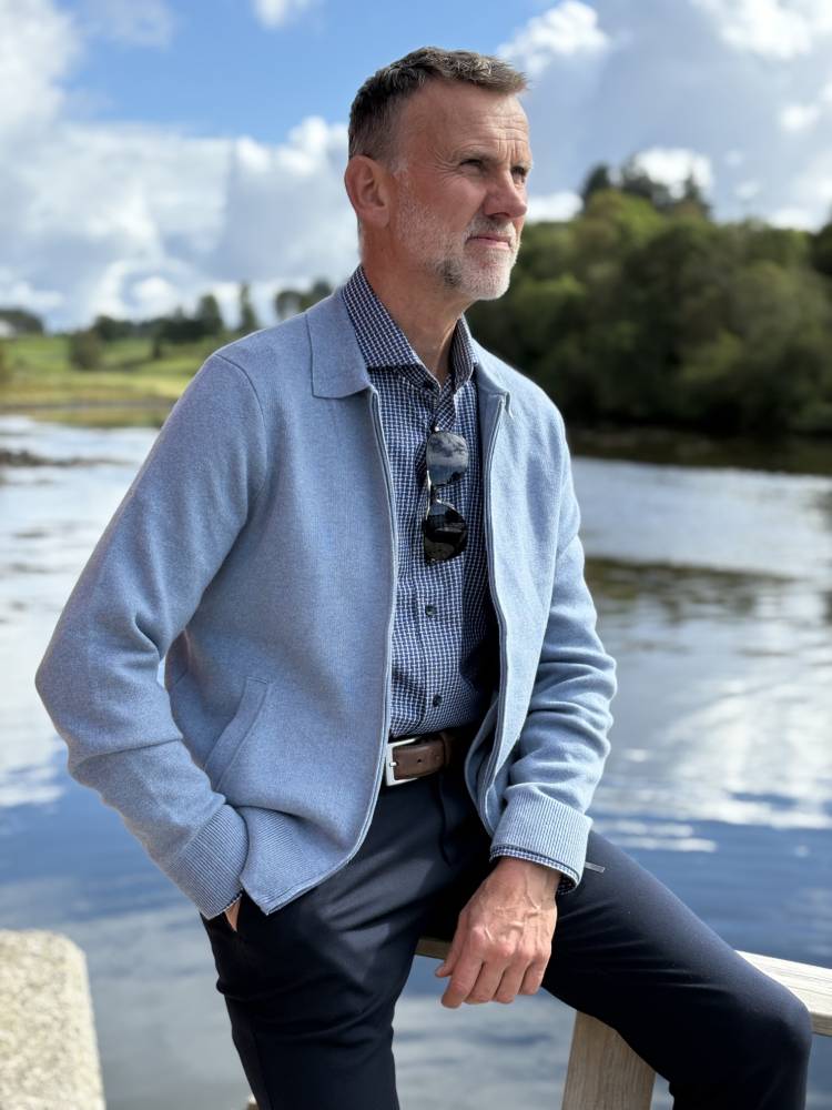Julian Cardigan