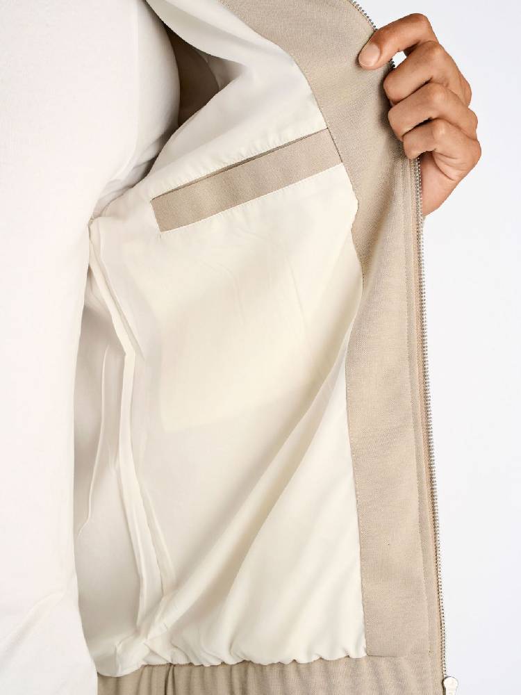 Superflex zip-through jacket