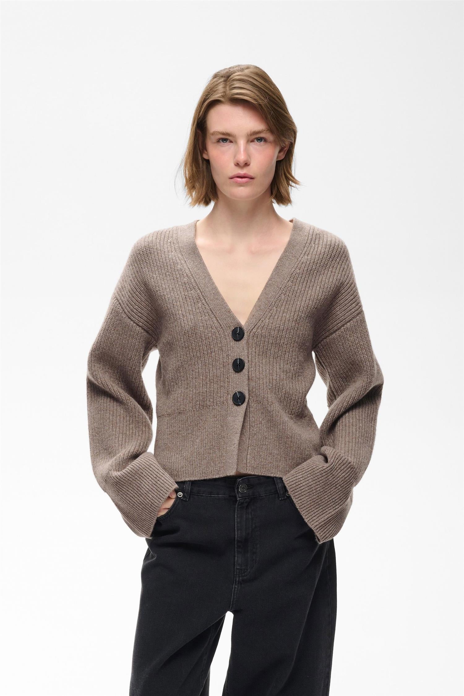 Noomiiw Kaxy Cardigan
