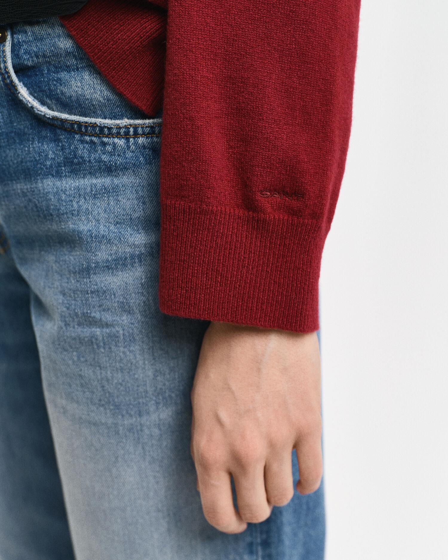 SUPERFINE LAMBSWOOL C-NECK