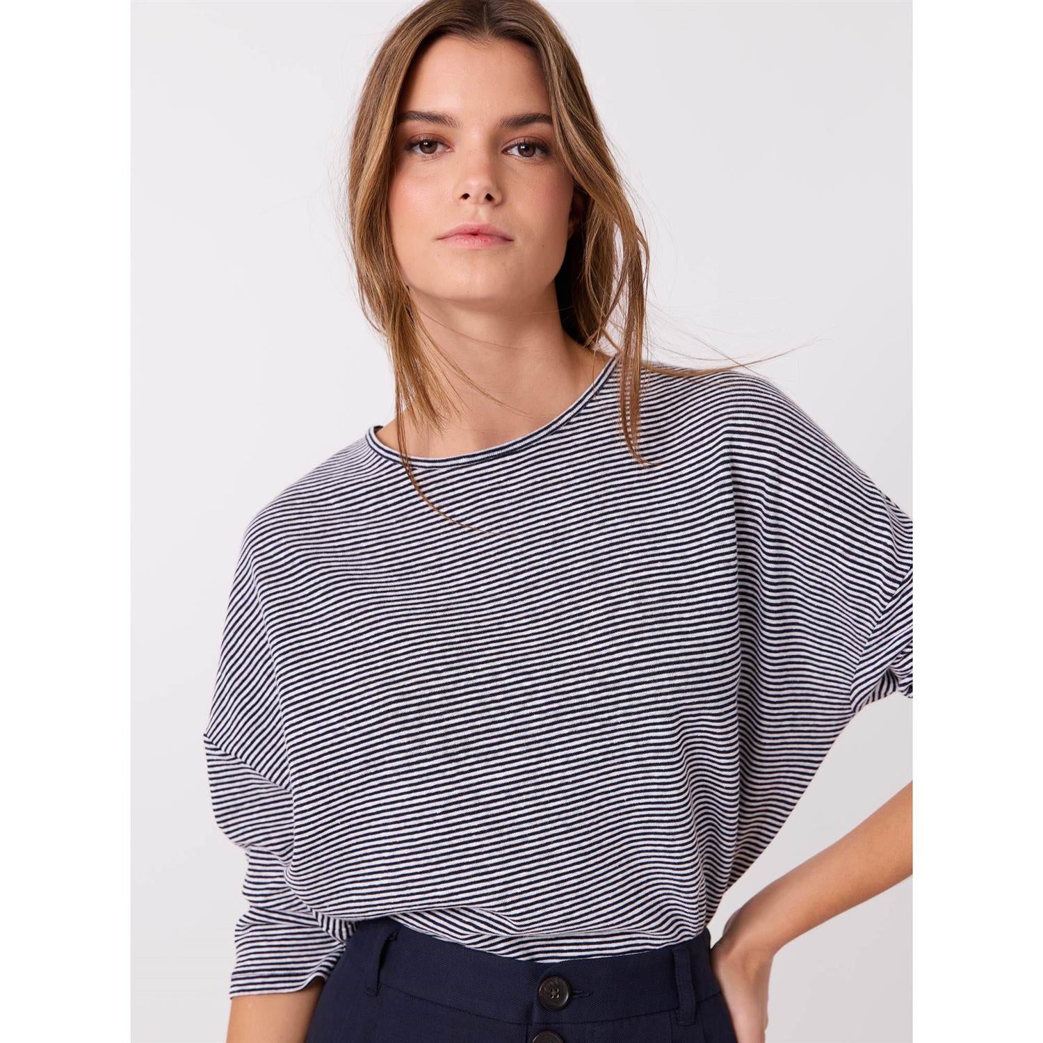 Tina Stripet Topp