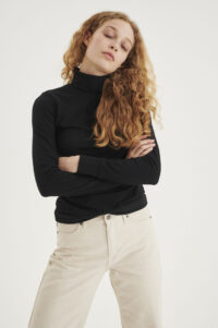FangIW Rollneck