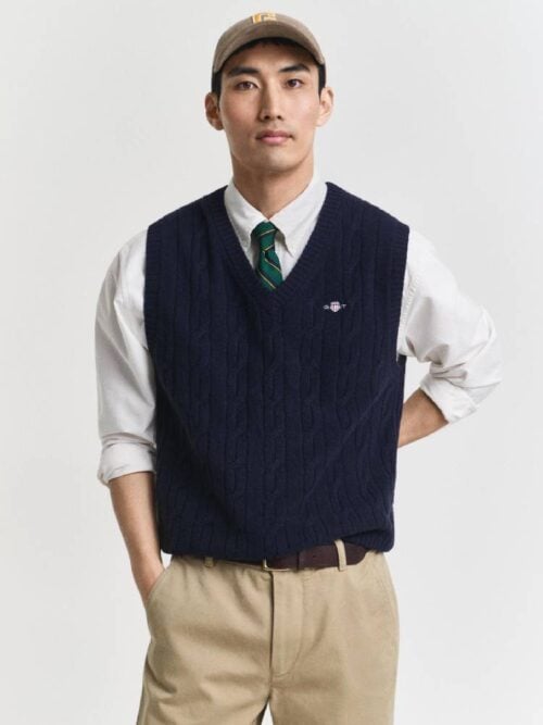 LAMBSWOOL CABLE VEST