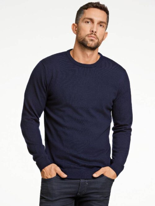 100% merino crew neck knit