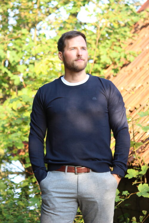 Melange round neck knit