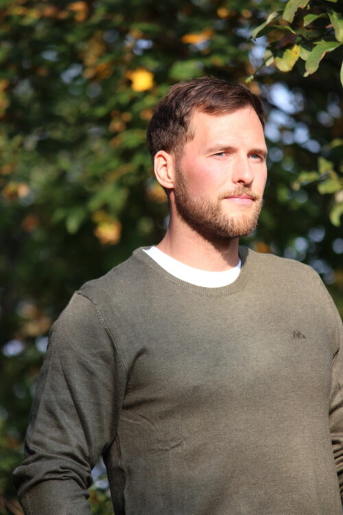 Melange round neck knit