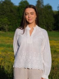 7508 Galadia blouse