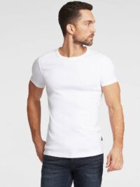 BASIC T-SHIRT