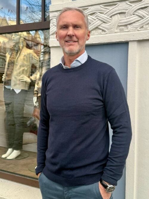 100% recycle knit round neck